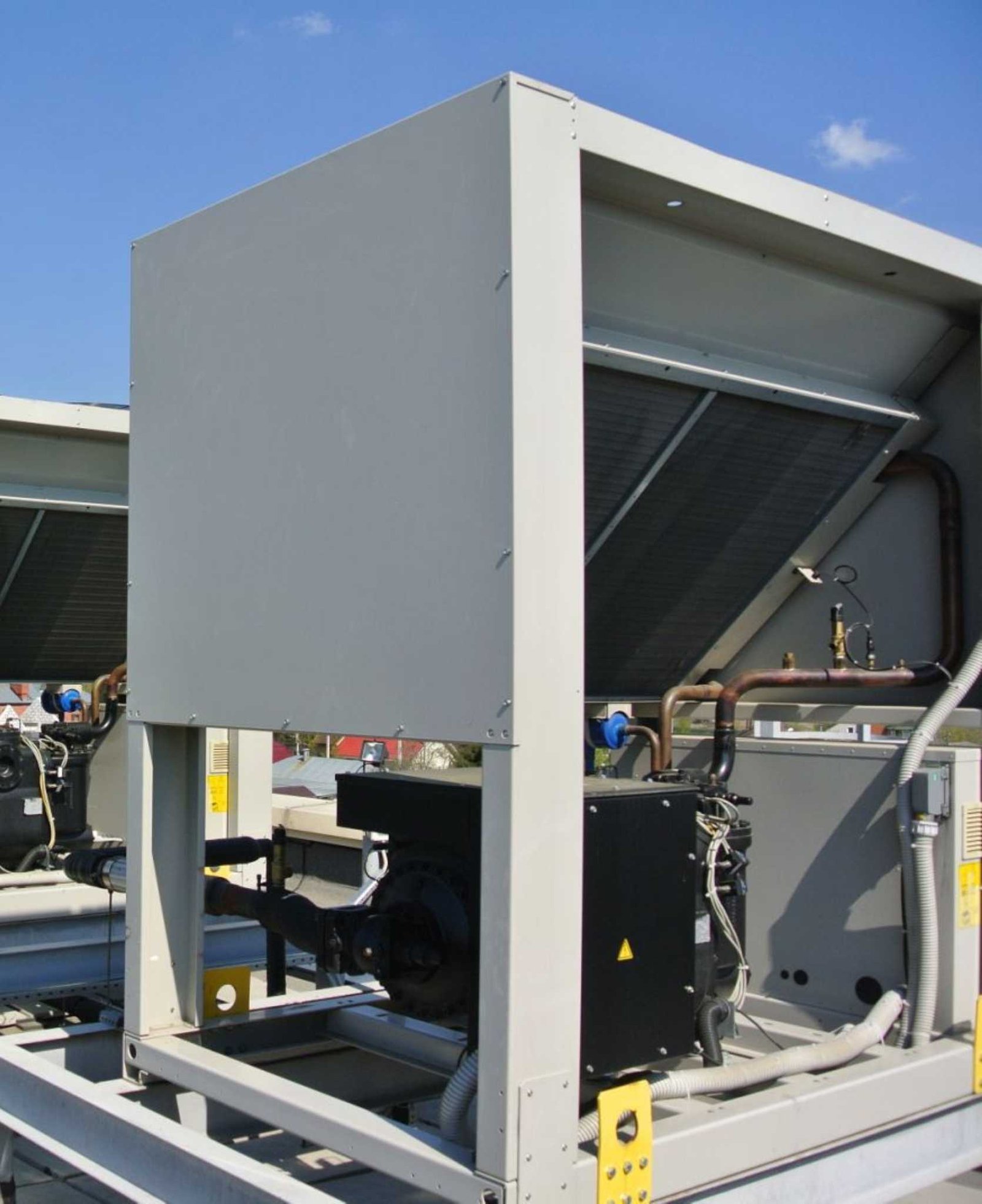 Chiller Maintenance Company in Dubai | Mahdiya Dubai